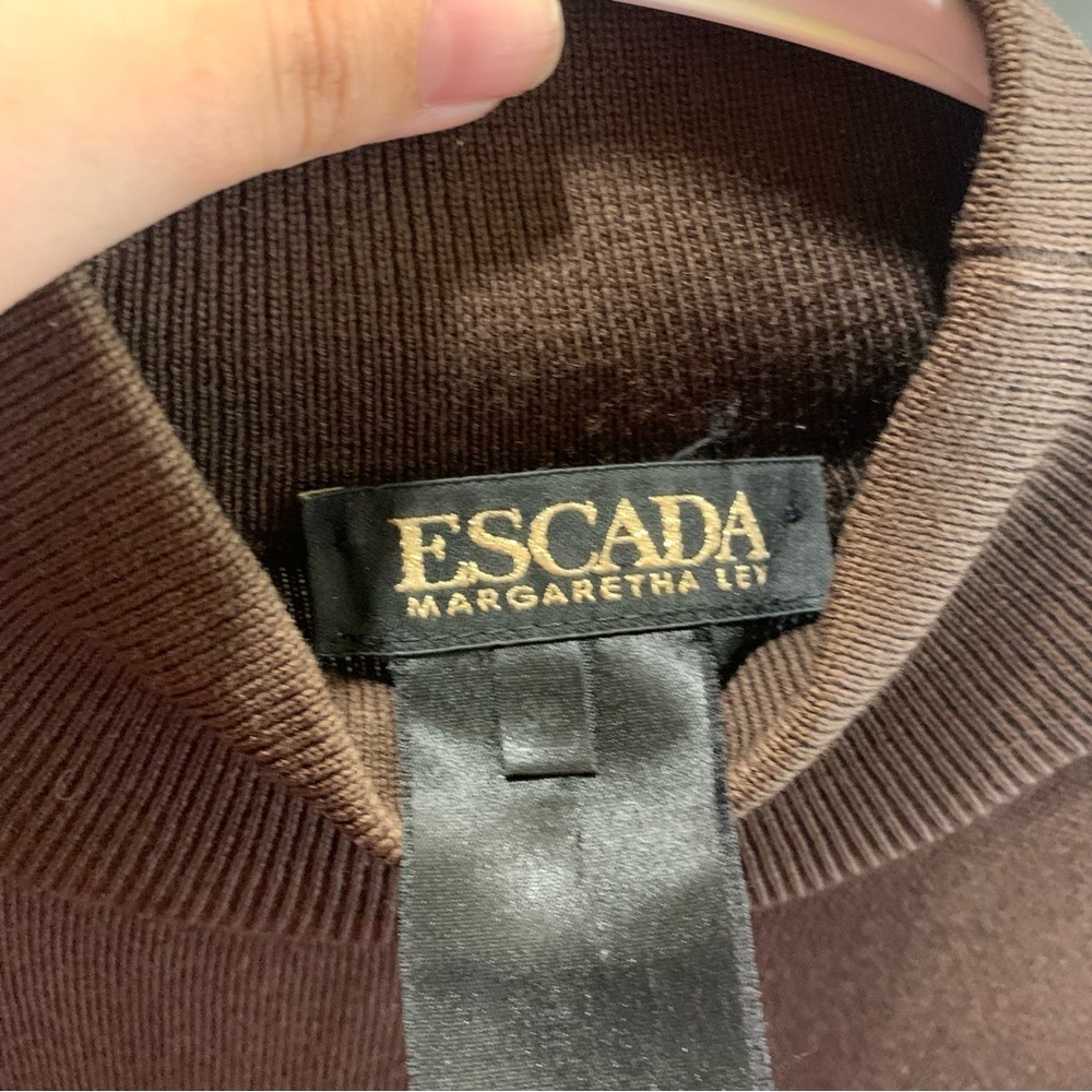 VTG Escada Brown Knit Turtleneck Sweater Size 36 or US 6 - Picture 8 of 9